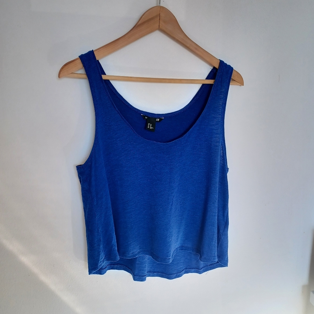 🎀2/$12🎀 H&M Basics Royal Blue Loose Tank Top